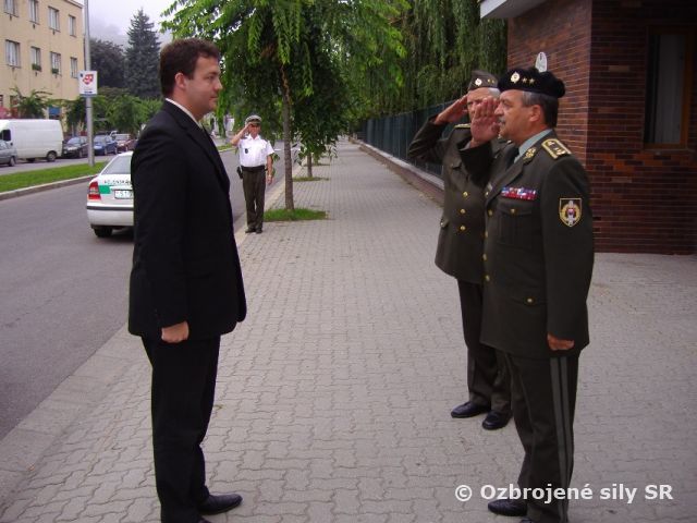  tátny tajomník v Trenčíne