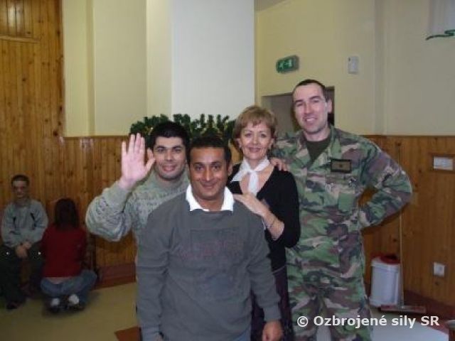 Návšteva ženistov v Domove sociálnych služieb pre deti a dospelých.