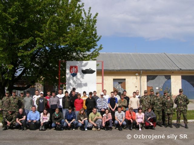 24 hodín profesionálnym vojakom v Michalovciach