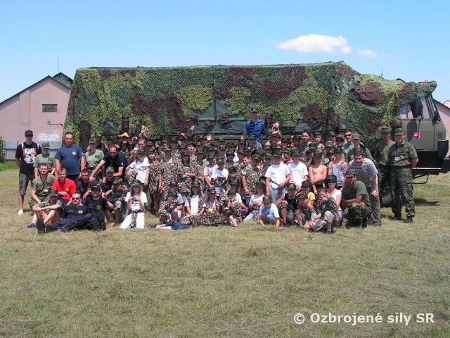 Vojaci deťom 8. a 15. júla 2010 vo Zvolene