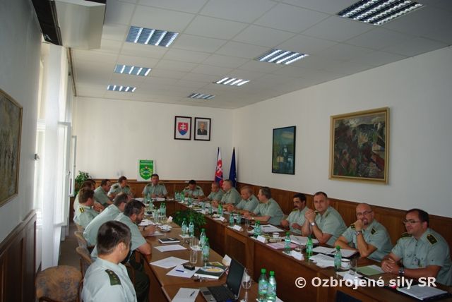 Vojenská rada veliteľa pozemných síl rokovala v Trenčíne