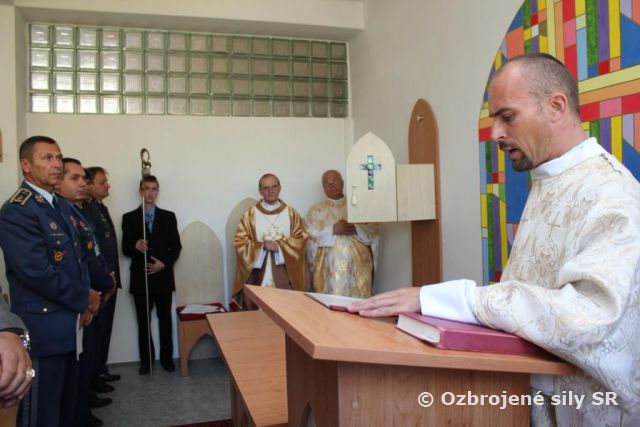 Požehnanie kaplnky brigády velenia, riadenia a prieskumu vo Zvolene