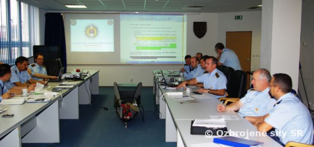 Ako ďalej vo vzdušných silách v roku 2012