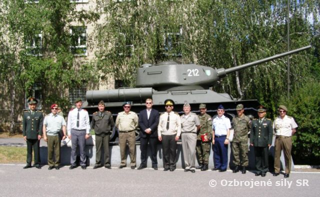 Zahraničná návšteva na pôde 13. mechanizovaného práporu