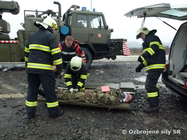 Sliačania nacvičovali záchranu po havárii lietadla L-39 