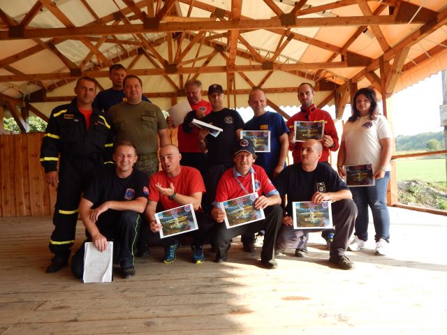 Najlepších hasičov na vzdušných silách má vrtuľníkové krídlo