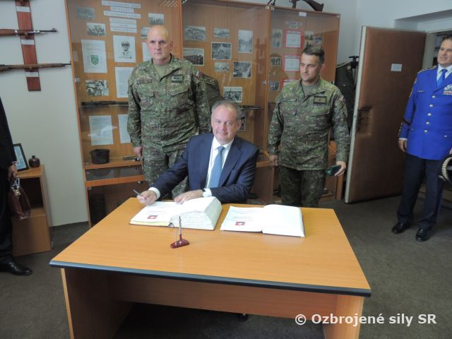 Hlavný veliteľ OS SR v posádke Michalovce