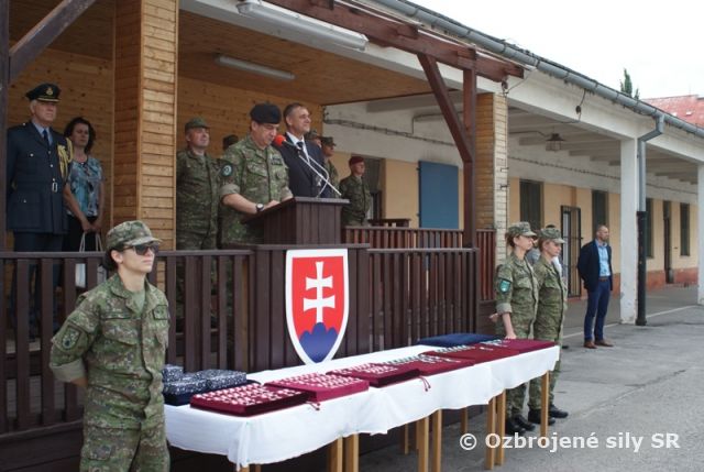 Slávnostné privítanie príslušníkov EUFOR-ALTHEA a Resolute Support