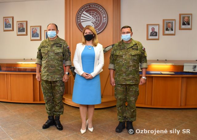 Prezidentka Slovenskej republiky Zuzana Čaputová navštívila veliteľstvo vzdušných síl