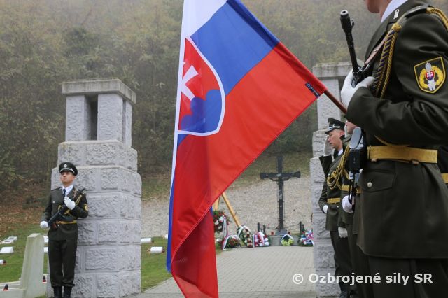 Nezabúdajme na hrdinov, ktorí za nás bojovali