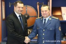 Náčelník GŠ generálporučík Vojtek sa stretol so stálym predstaviteľom SR pri NATO