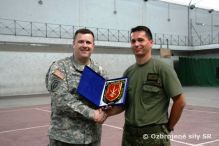 Americkí kadeti navštívili Čestnú stráž prezidenta SR