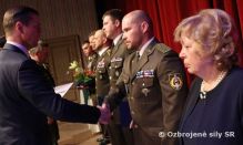 Príslušník Vojenskej polície uvedený do Siene slávy