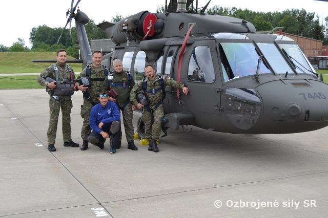 Vrtuľníkové krídlo sa lúči s absolútnym rekordérom