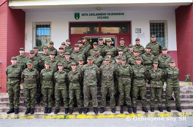 Začatie výcviku dobrovoľnej vojenskej prípravy v Prápore výcviku Martin