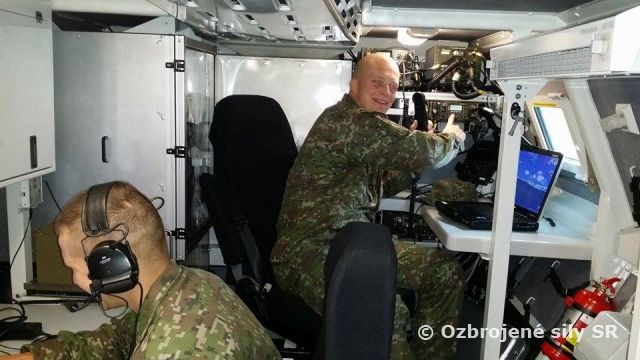 Ukončenie odborného výcvikou v rote výcviku PVO, KIS a EPs