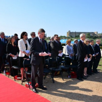 Modré barety si pripomenuli „Deň červených makov“