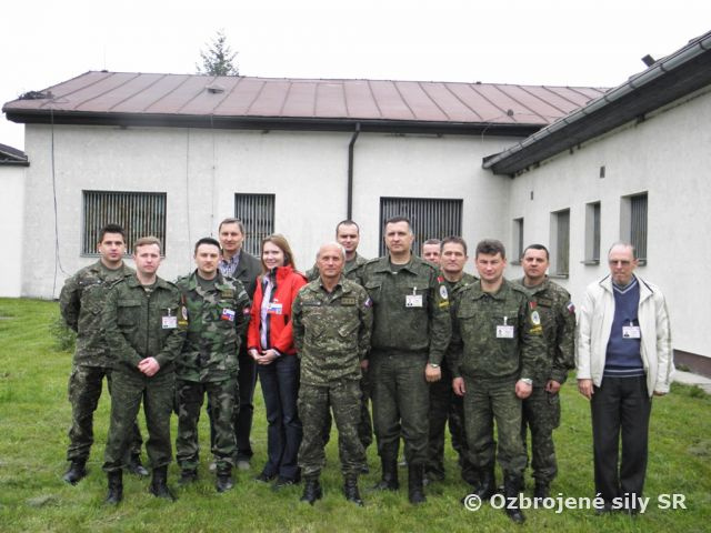 INŠPEKČNÁ SKUPINA U ZMIEŠANÉHO KRÍDLA SLIAČ