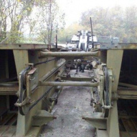 Ženijný tankový most už stojí aj v obci Osuské.