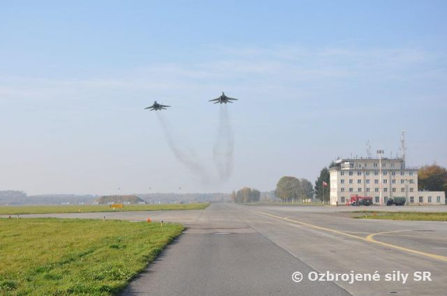 MiGy-29  z úspešného cvičenia v Poľsku opäť doma  