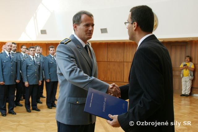 Ocenenie MV SR pre vrtuľnikárov z Prešova