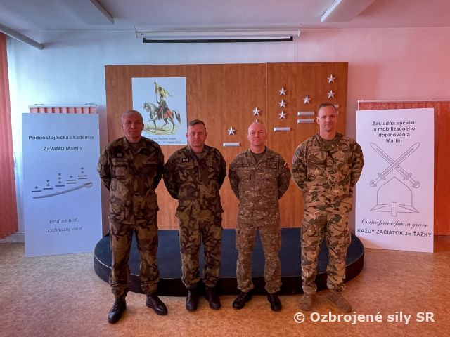 Spolupráca Poddôstojníckej akadémie s partnermi z krajín V4 