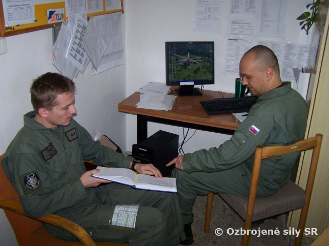 VÝCVIK PILOTOV PREŠOVSKÉHO KRÍDLA