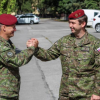 16 Rošáda vo velení v útvaroch špeciálnych síl