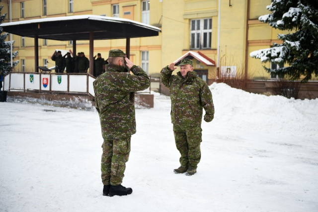 Odovzdanie a prevzatie funkcie veliteľa 42. zásobovacej základne 