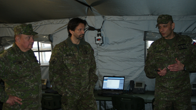 Návšteva ministra obrany u 62. spojovacieho práporu