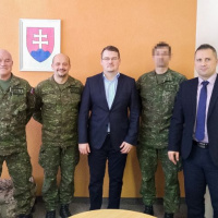 02 Ondrejcsák na novokonštituovanom veliteľstve špeciálov